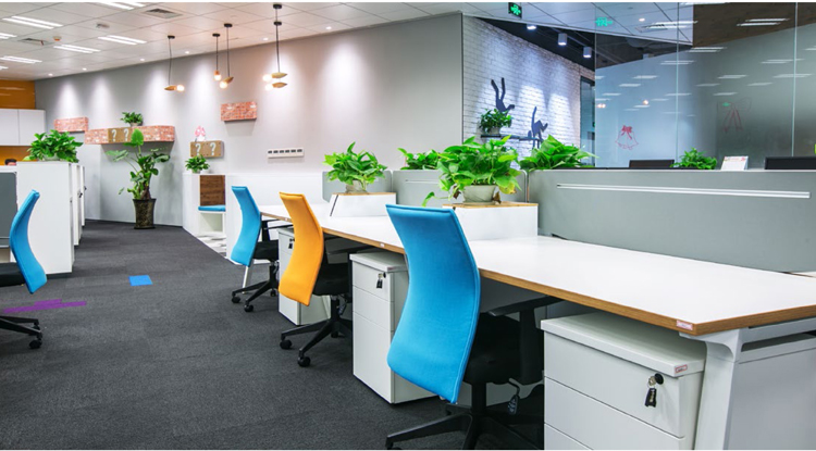 開(kāi)放式辦公桌